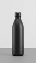 Insulated water bottle in onyx black
